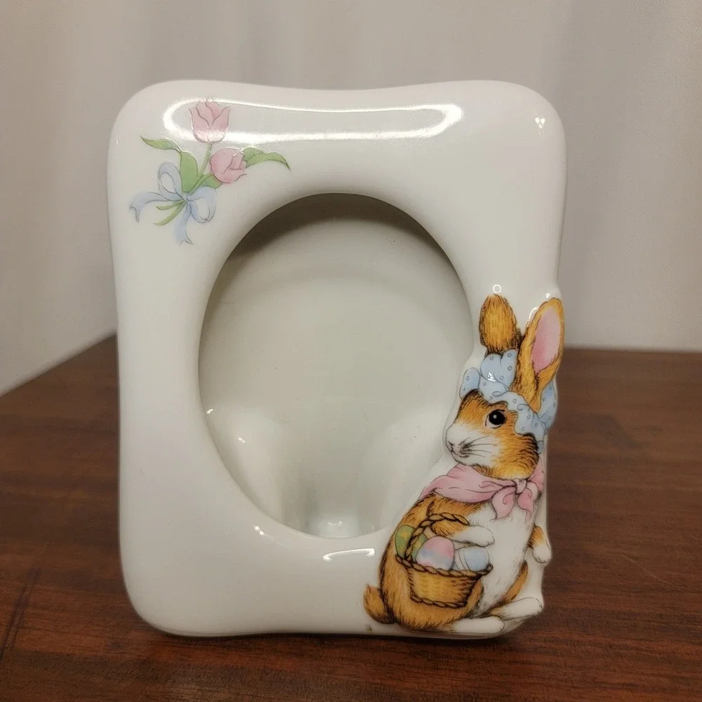 Vintage Ceramic Japan Picture Frame Bunny Easter Decor Cottagecore Floral Table‎